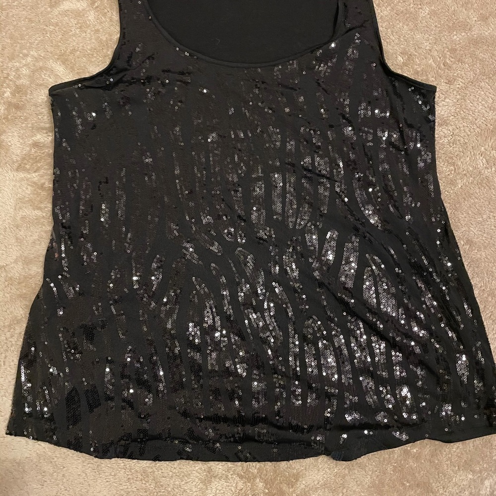 Sequined Tank - Picture 3 of 7